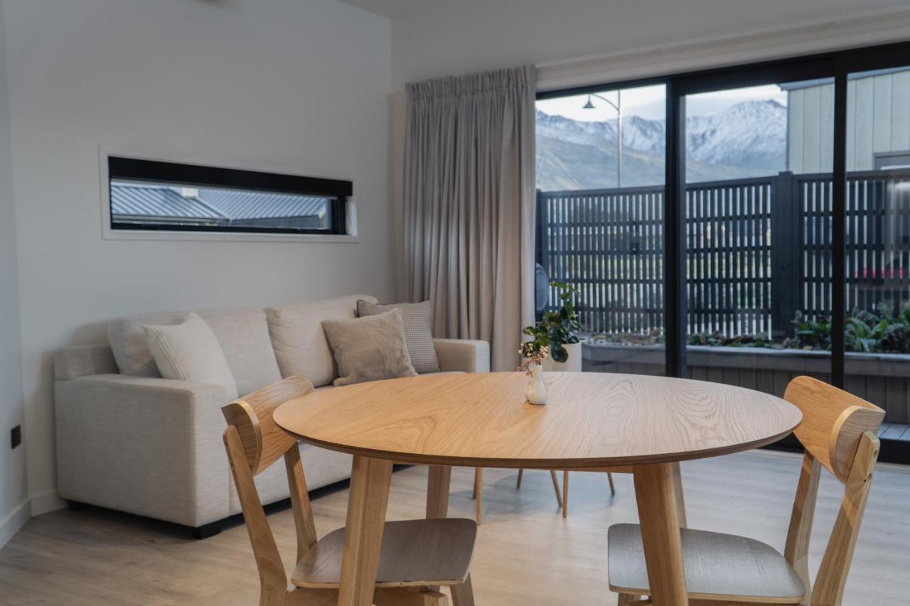 The Snow Sport Studio Villa Wanaka Exterior photo